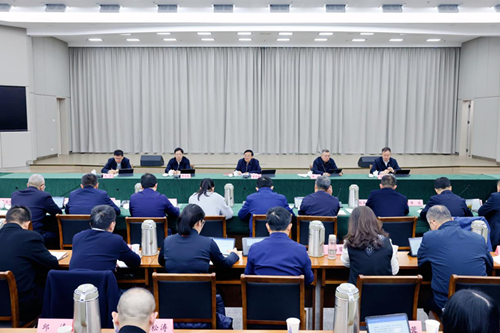 香香腐宅
召开厅党组会议 迅速行动全力推动巡视整改见...